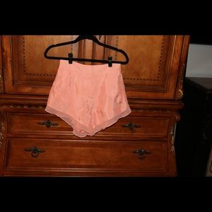 BeBe Casey Flutter Shorts